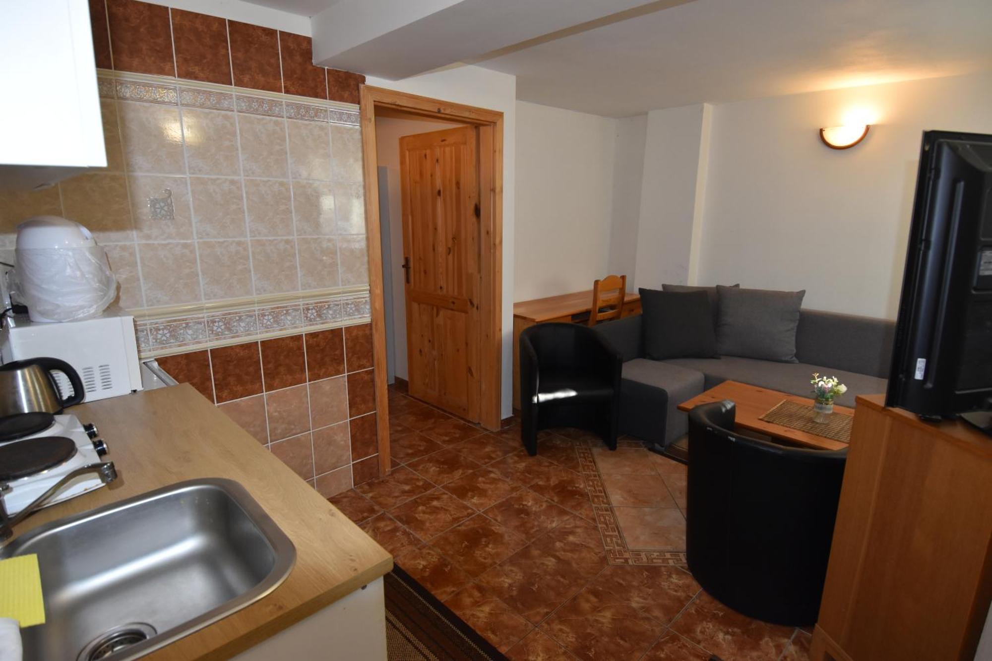 Kavarna Lucie S Ubytovanim Horní Těrlicko Exterior foto